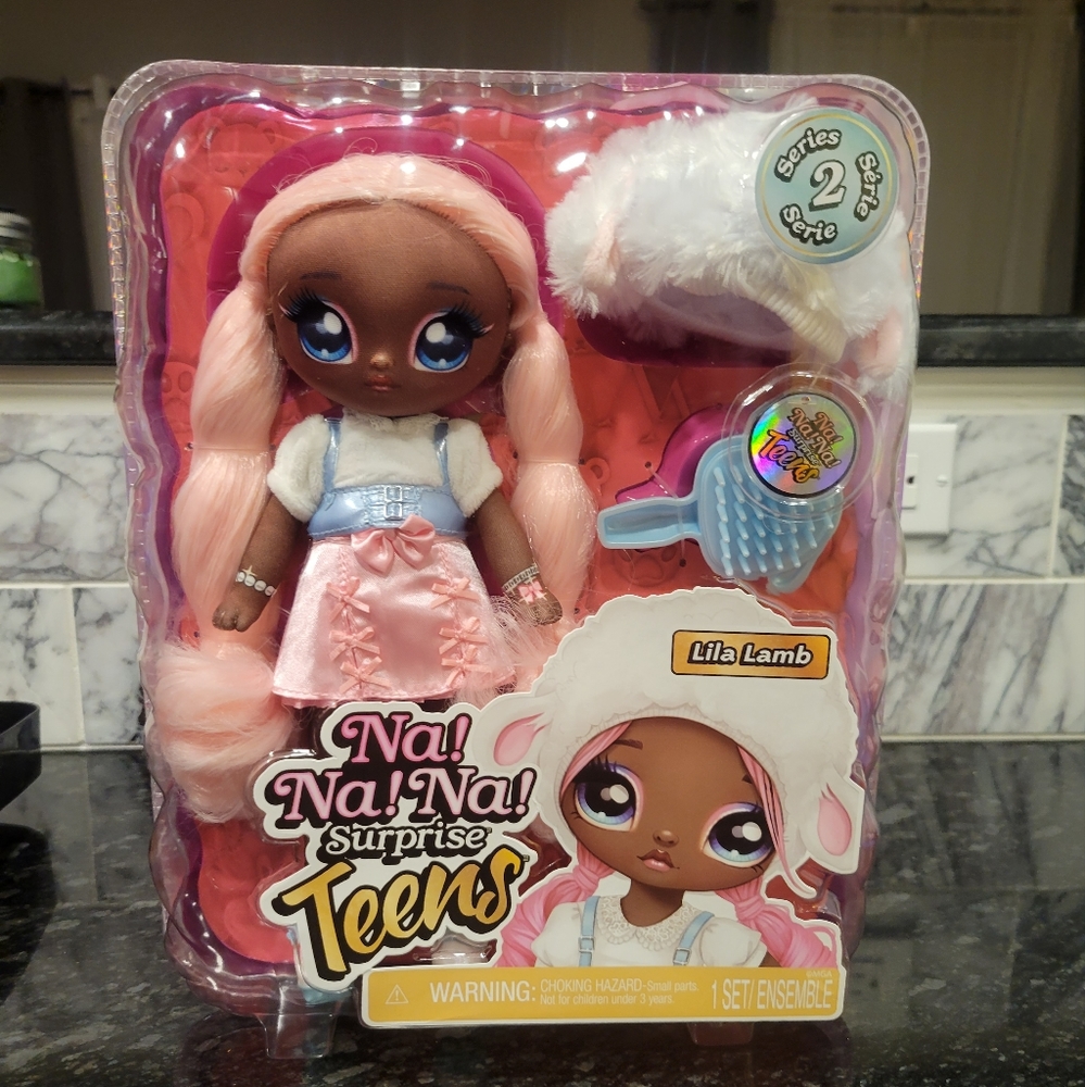 Na Na Na Surprise 11" Fashion Doll Lila Lamb
